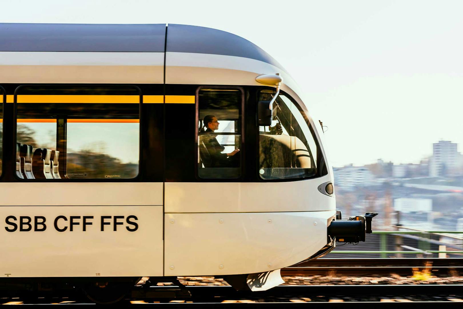 Écrire une lettre de motivation quand on est conducteur de train : nos conseils