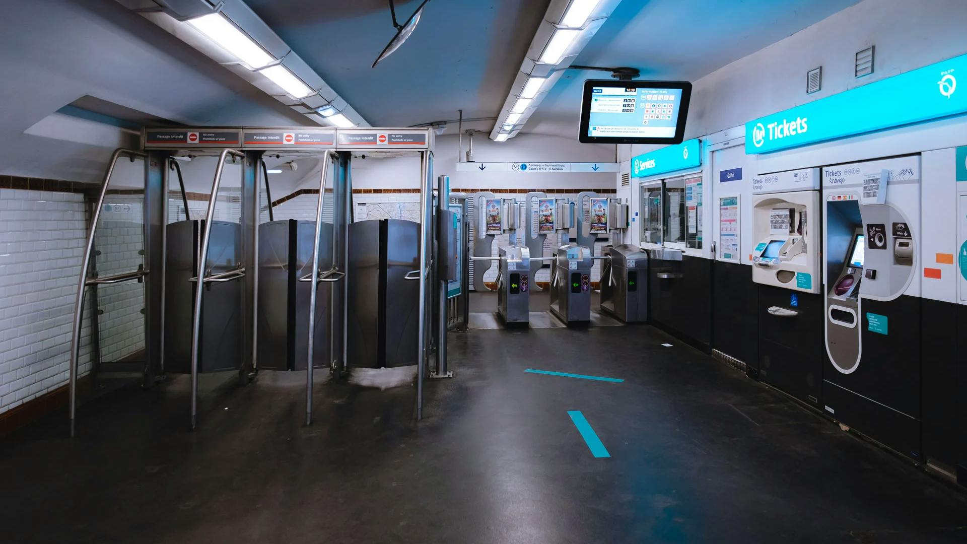 Quel est le prix du ticket de métro à Paris ?